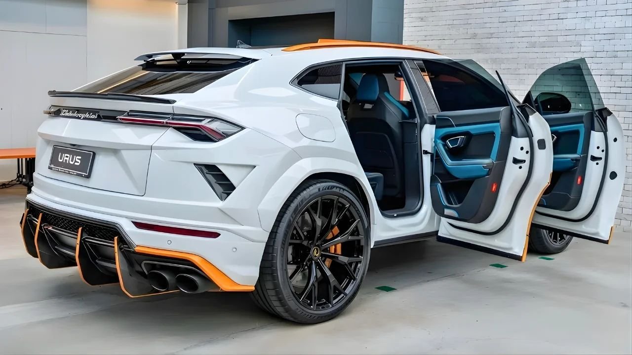 2026 Lamborghini Urus S
